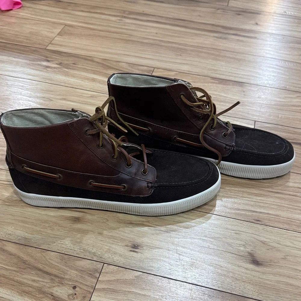 Men's Brown High-Top leather and suede